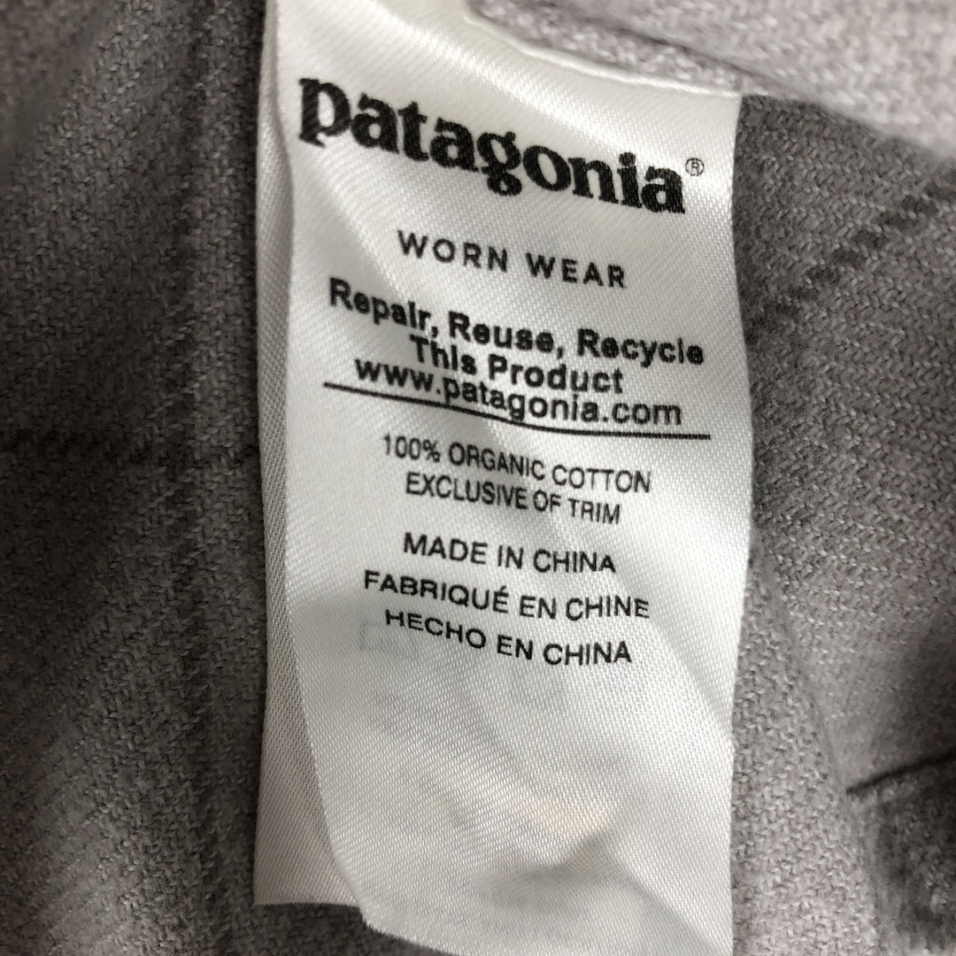 Patagonia Organic Cotton 53947FA17 Long-Sleeve Flannel Check Shirt, Boxy Shirt, Men's Size L (approx.) Organic cotton gray type Vintage Second Hand