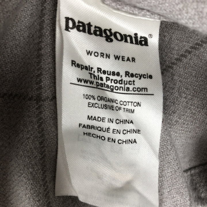 Patagonia Organic Cotton 53947FA17 Long-Sleeve Flannel Check Shirt, Boxy Shirt, Men's Size L (approx.) Organic cotton gray type Vintage Second Hand