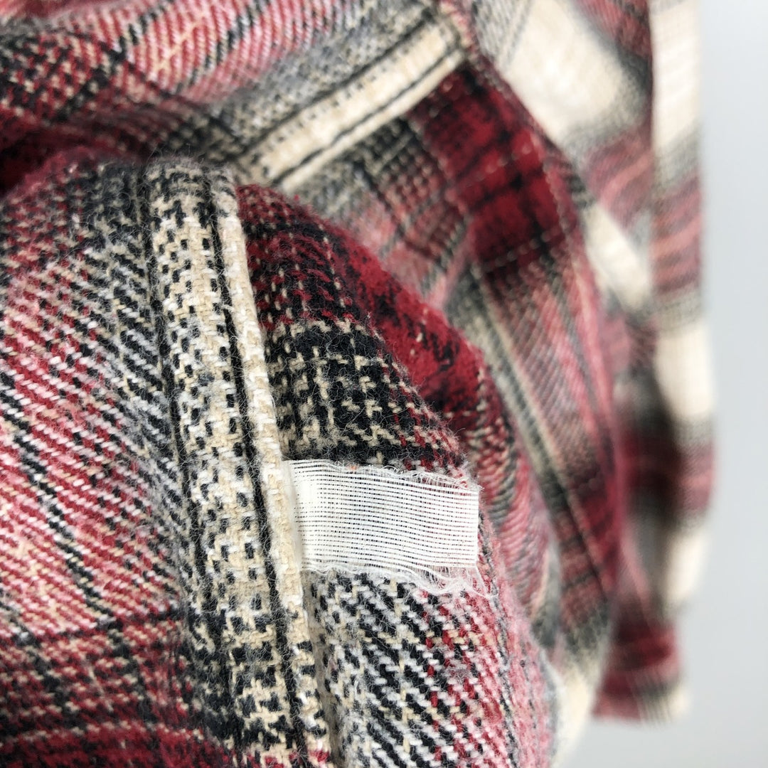FIELD and STREAM Ombre Check Long-Sleeve Flannel Check Shirt (Men's Size M) unclear red type Vintage Second Hand