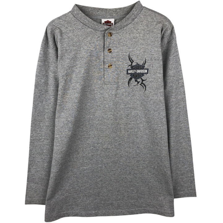 2000'S Harley-Davidson Pin-up Girl Henley Neck Motorcycle Long-Sleeve T-Shirt, Made in USA, Men's Size M (approx.) cotton gray type Vintage Second Hand