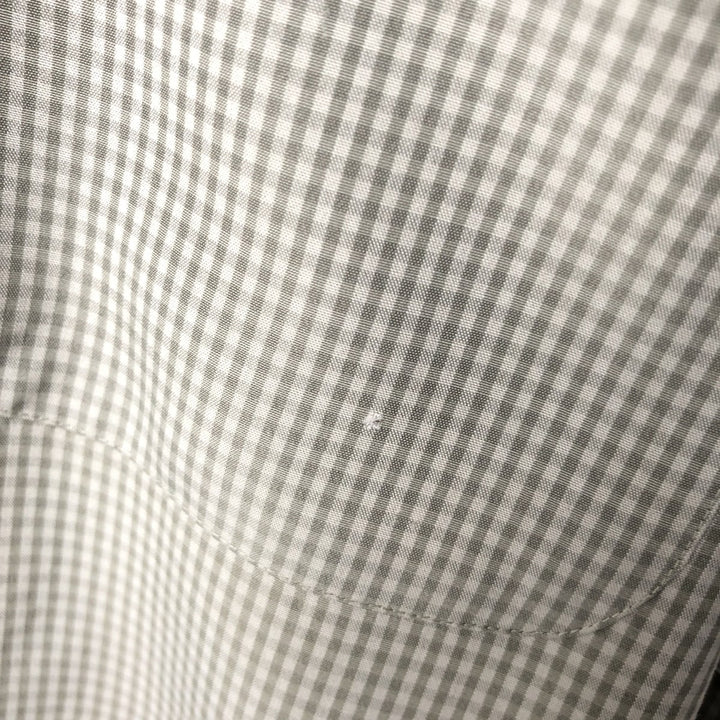 Perry Ellis Gingham Check Short-Sleeve Poly/Rayon Box Shirt, Men's Size L (approx.) Rayon white type Vintage Second Hand