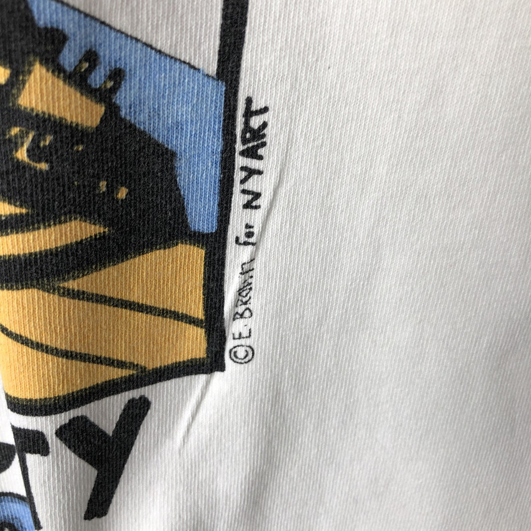 90'S UNIVERSITEES Print T-Shirt, Made in USA, Men's XL equivalent, Vintage cotton white type Vintage Second Hand