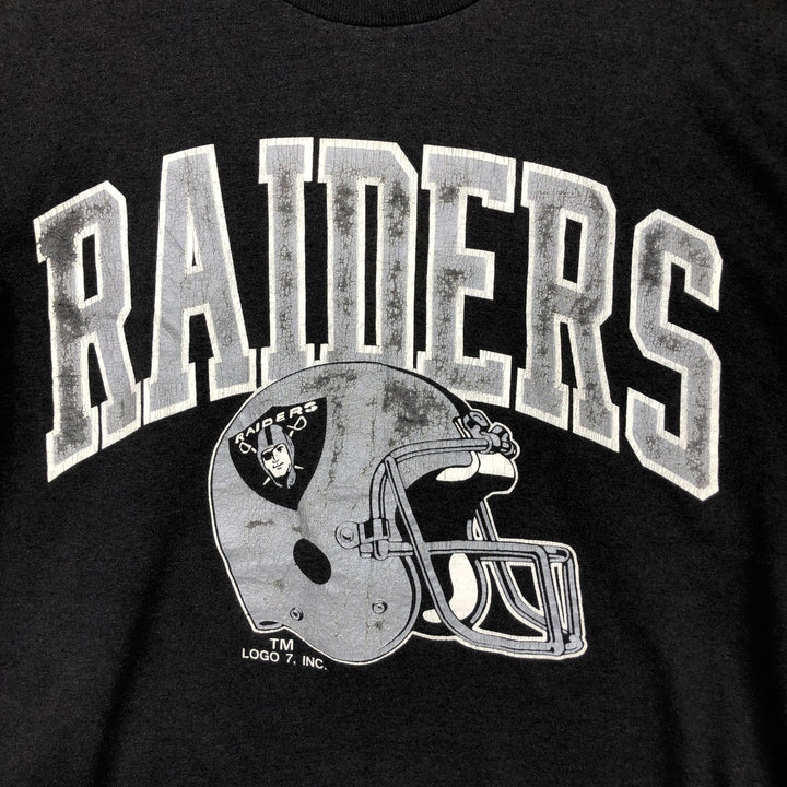 90'S LOGO7 NFL Los Angeles Raiders sports print T-shirt, Made in USA, Men's size L equivalent, Vintage polyester black type Vintage Second Hand
