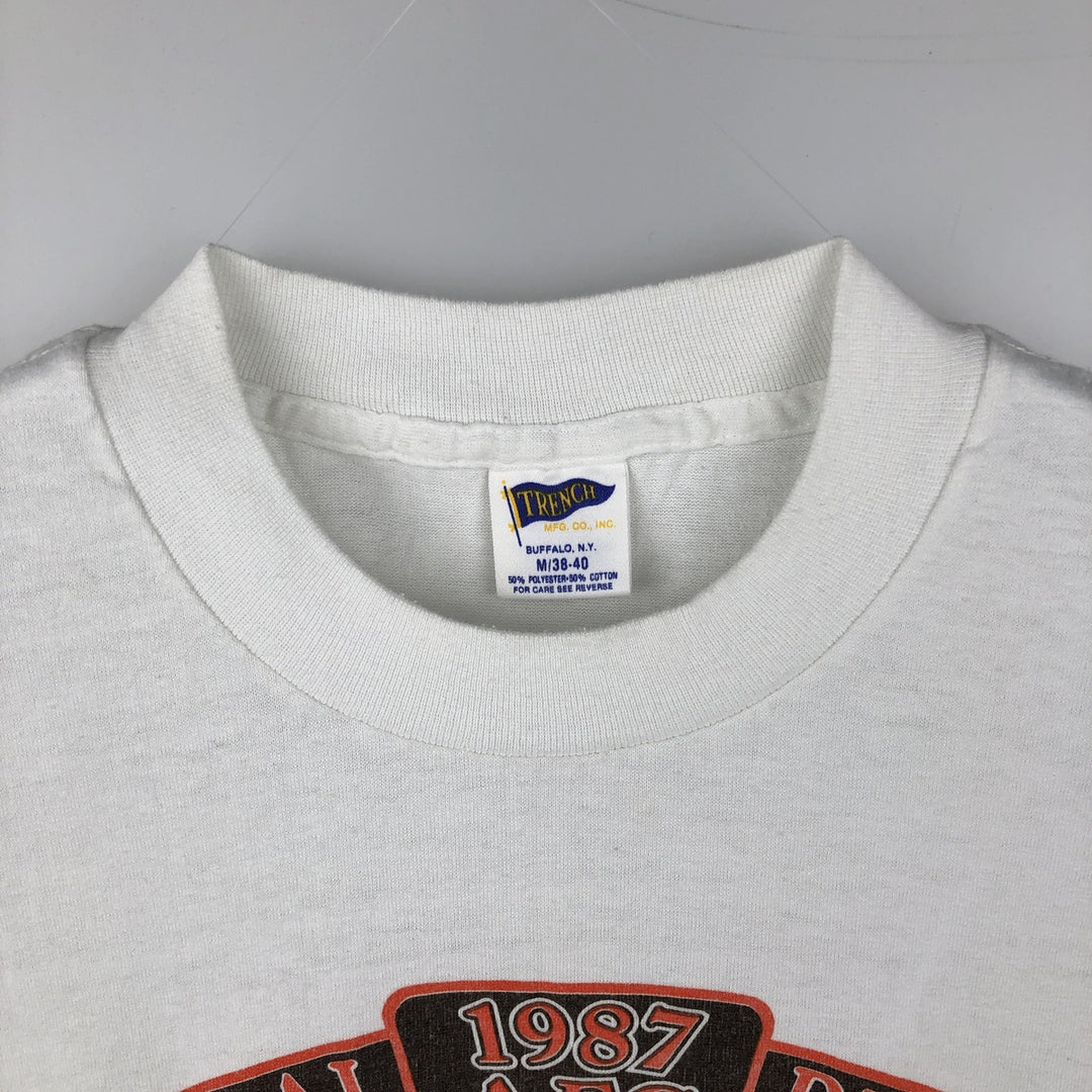 80'S Trench NFL Cleveland Browns sports print T-shirt, Made in USA, Men's size M equivalent, Vintage polyester white type Vintage Second Hand