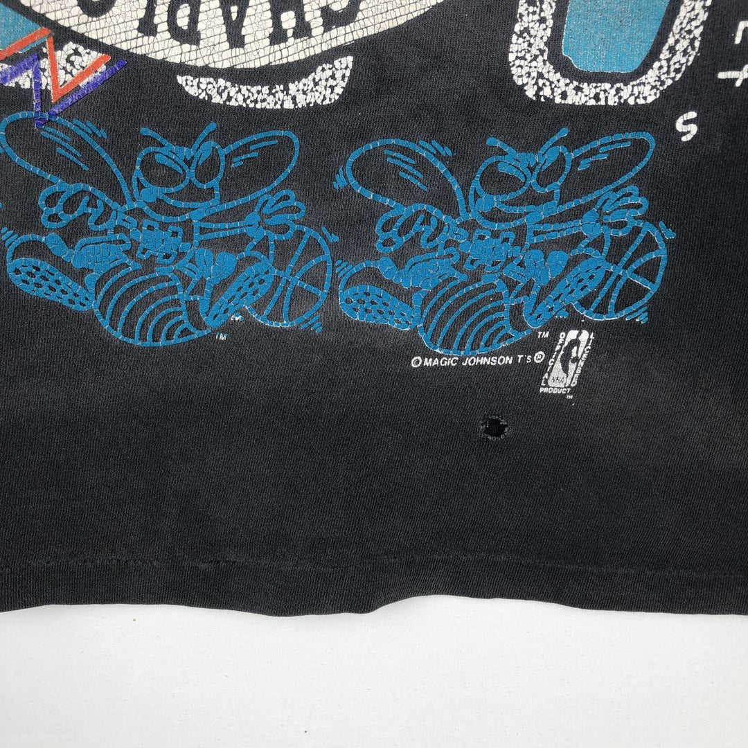 Vintage 90'S NBA Charlotte Hornets sports print t-shirt, men's size XL equivalent. unclear Charcoal Vintage Second Hand