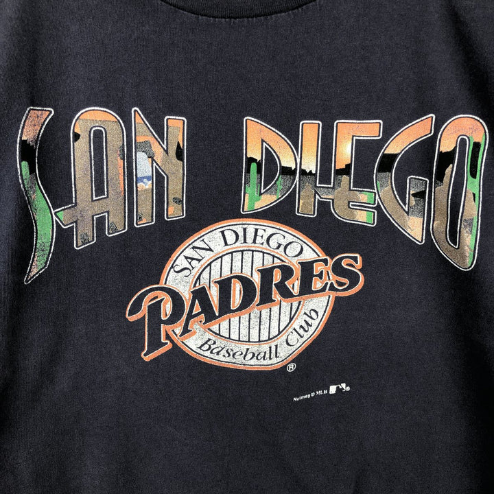 90'S NUTMEG MLB SAN DIEGO PADRES Sports Print T-Shirt, Made in USA, Men's Size L (approx.), Vintage cotton navy blue type Vintage Second Hand
