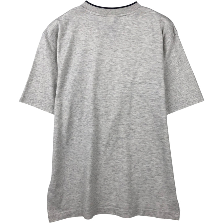 Umbro V-neck T-shirt with one-point logo, men's size S (approx.) polyester gray type Vintage Second Hand