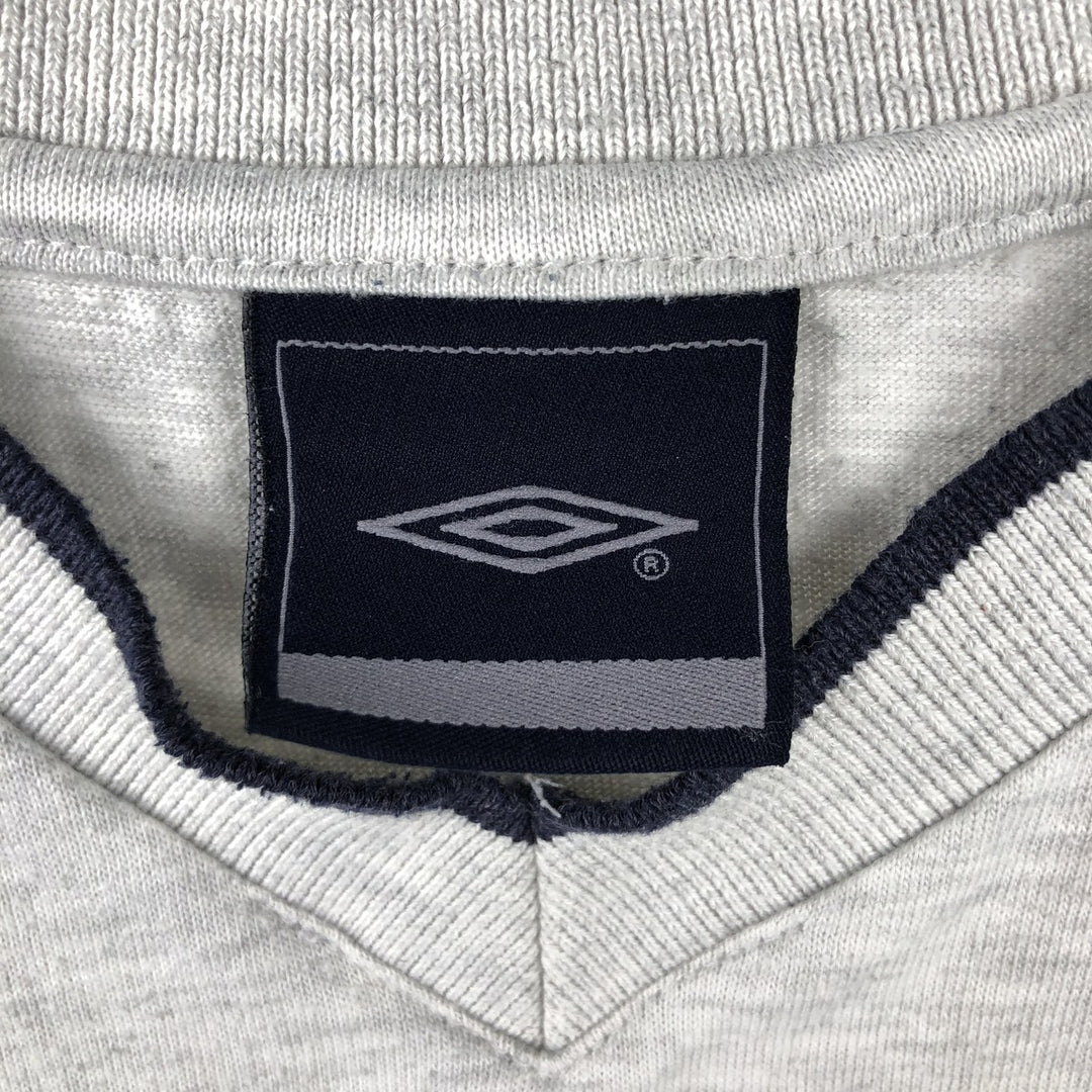 Umbro V-neck T-shirt with one-point logo, men's size S (approx.) polyester gray type Vintage Second Hand