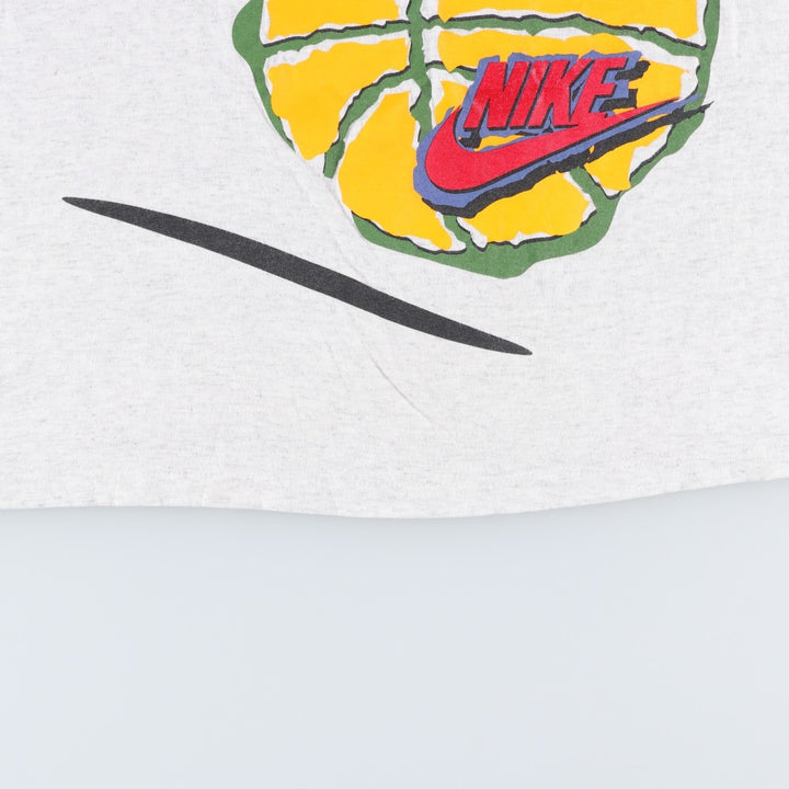 90'S Nike Silver Tag Sport Print T-Shirt, Made in Canada, Men's Size M (approx.), Vintage cotton gray type Vintage Second Hand