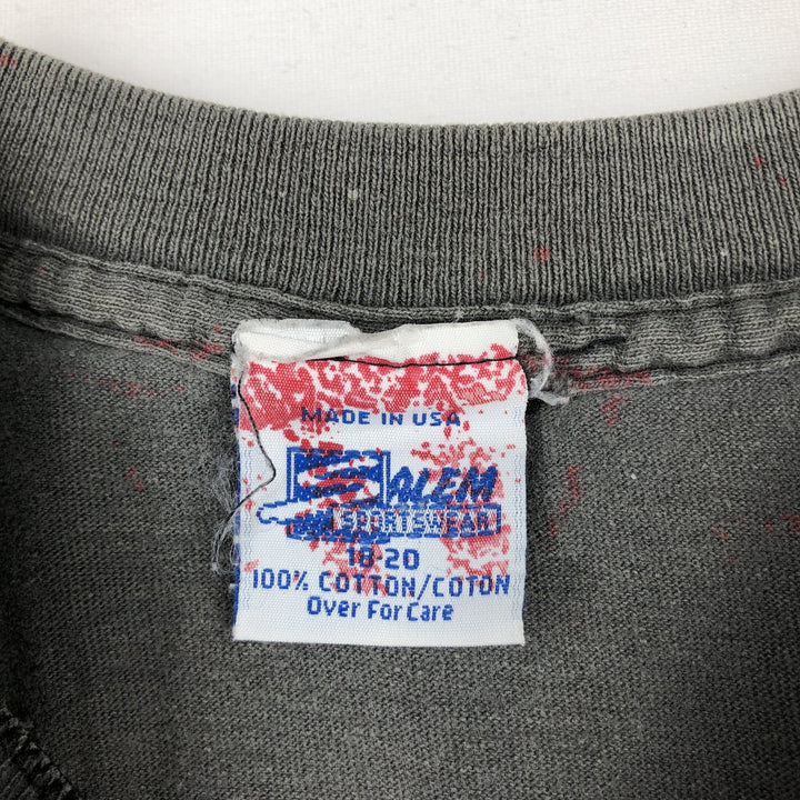 90'S SALEM SPORTSWEAR NBA Chicago Bulls sports print T-shirt, Made in USA, Men's size S equivalent, Vintage cotton gray type Vintage Second Hand