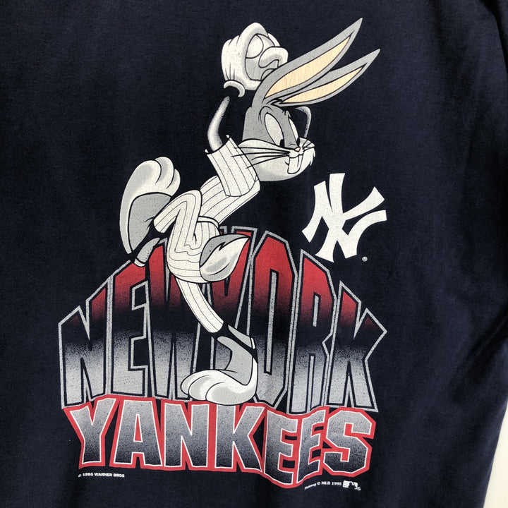 90'S NUTMEG MLB New York Yankees Looney Tunes Bugs Bunny Character Print T-Shirt cotton navy blue type Vintage Second Hand