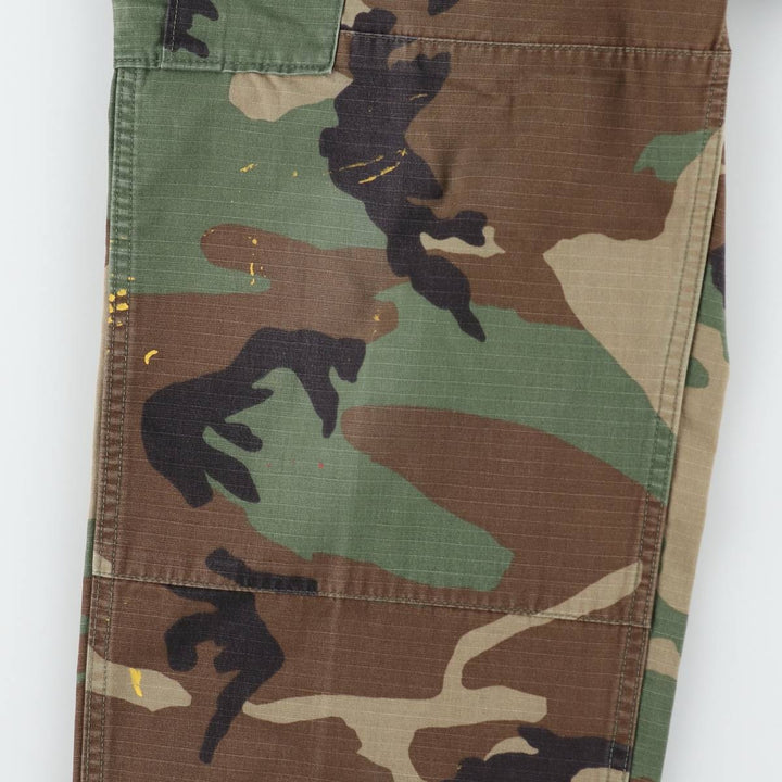 1990'S US Military Issue Camouflage Pattern Woodland Camo Military Cargo Pants Combat Pants Made in USA MEDIUM-REGULAR Nylon Khaki type Vintage Second Hand