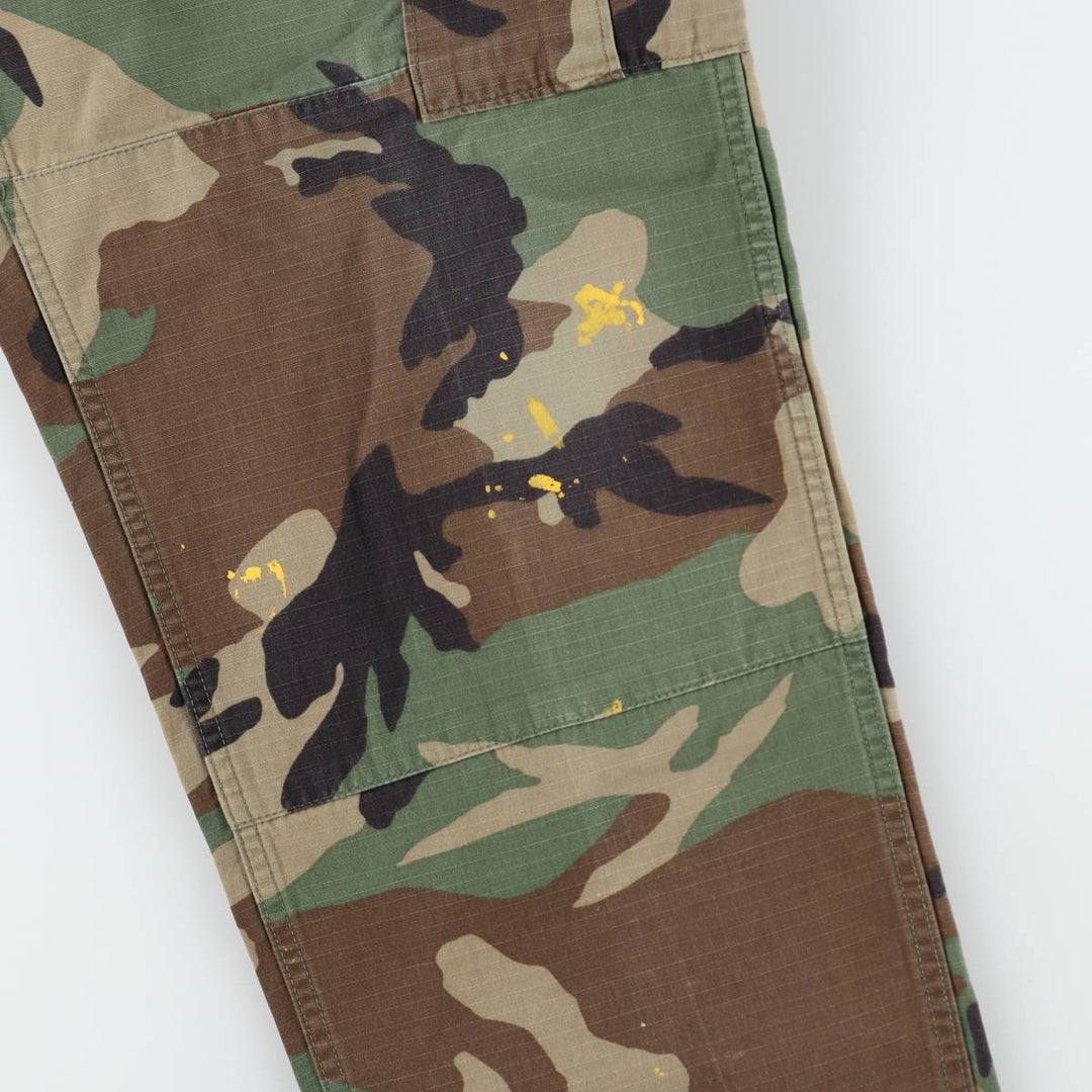 1990'S US Military Issue Camouflage Pattern Woodland Camo Military Cargo Pants Combat Pants Made in USA MEDIUM-REGULAR Nylon Khaki type Vintage Second Hand