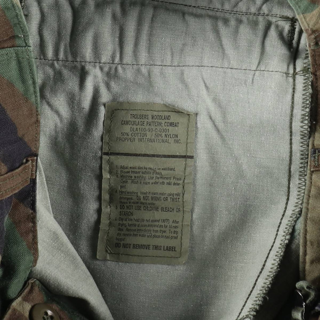 1990'S US Military Issue Camouflage Pattern Woodland Camo Military Cargo Pants Combat Pants Made in USA Men's W30 Equivalent Vintage cotton Khaki type Vintage Second Hand