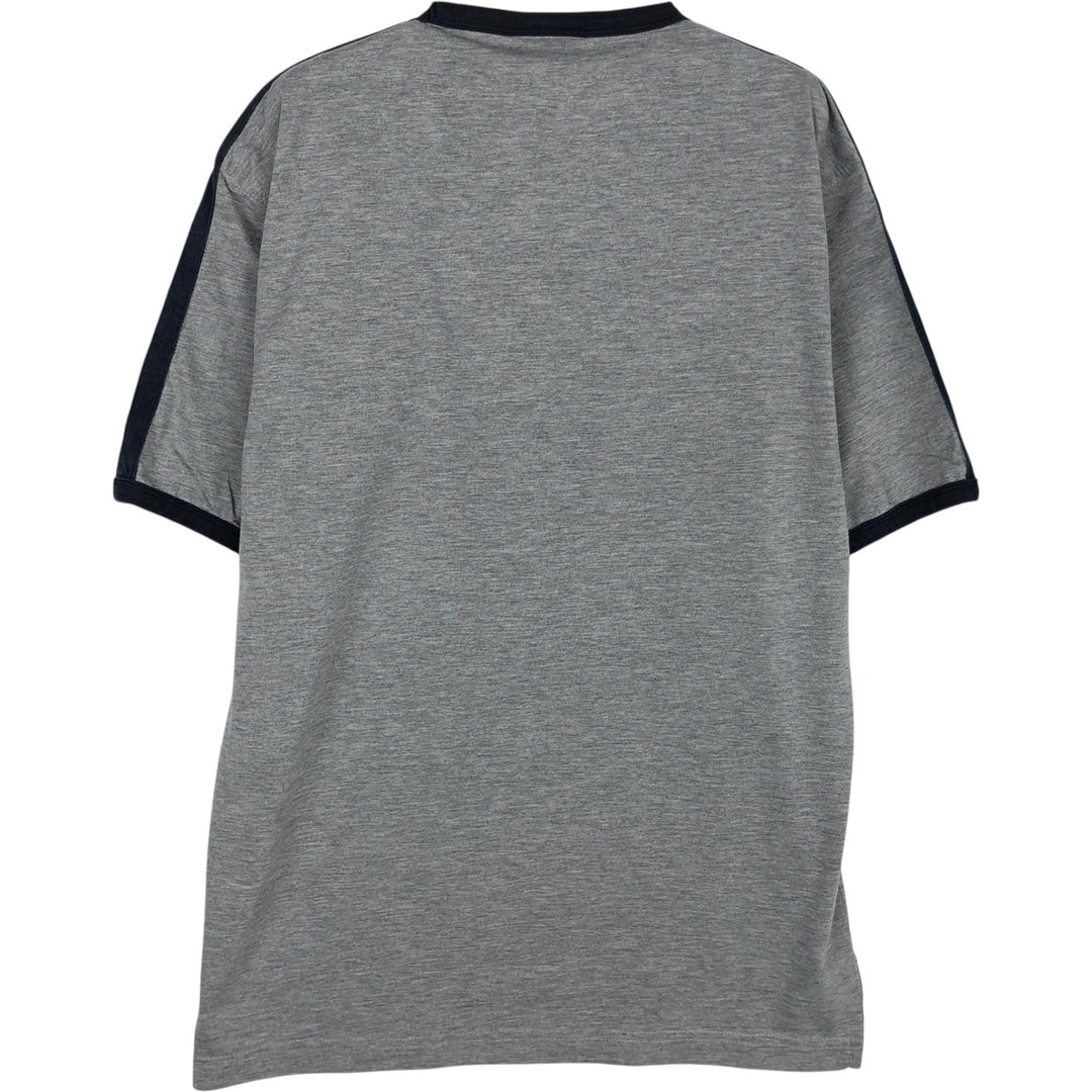 Umbro V-neck logo T-shirt, men's size S (approx.) unclear gray type Vintage Second Hand