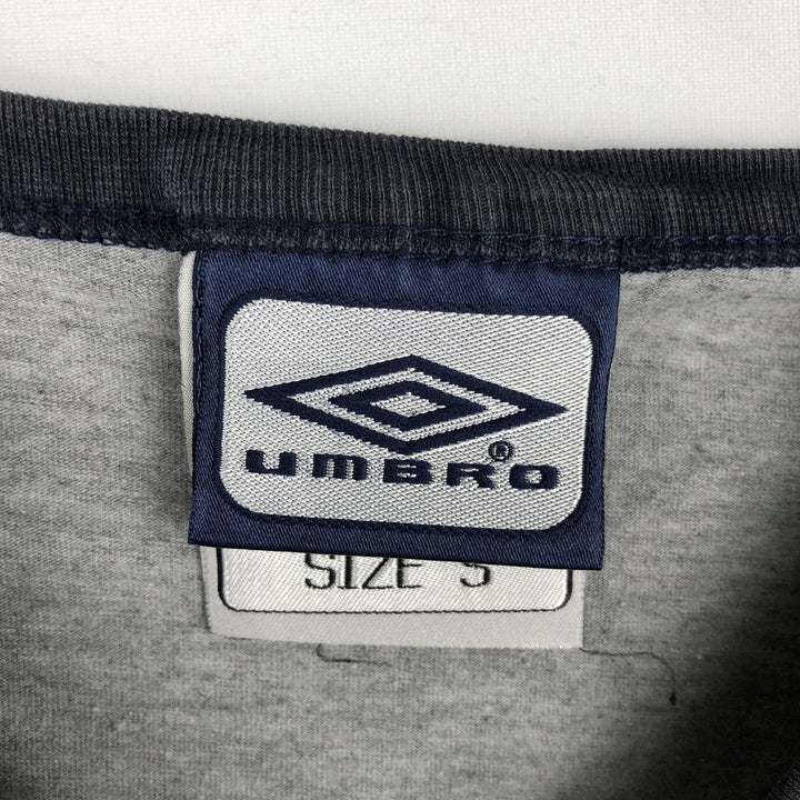 Umbro V-neck logo T-shirt, men's size S (approx.) unclear gray type Vintage Second Hand