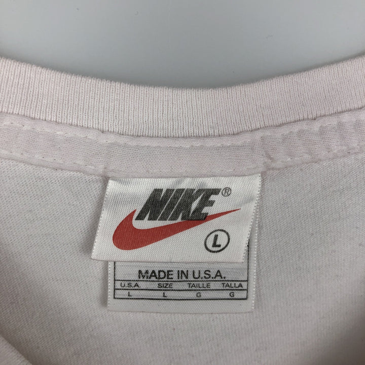 90s-era Nike V-neck T-shirt with a single logo, made in USA, men's size L equivalent, vintage. cotton white type Vintage Second Hand