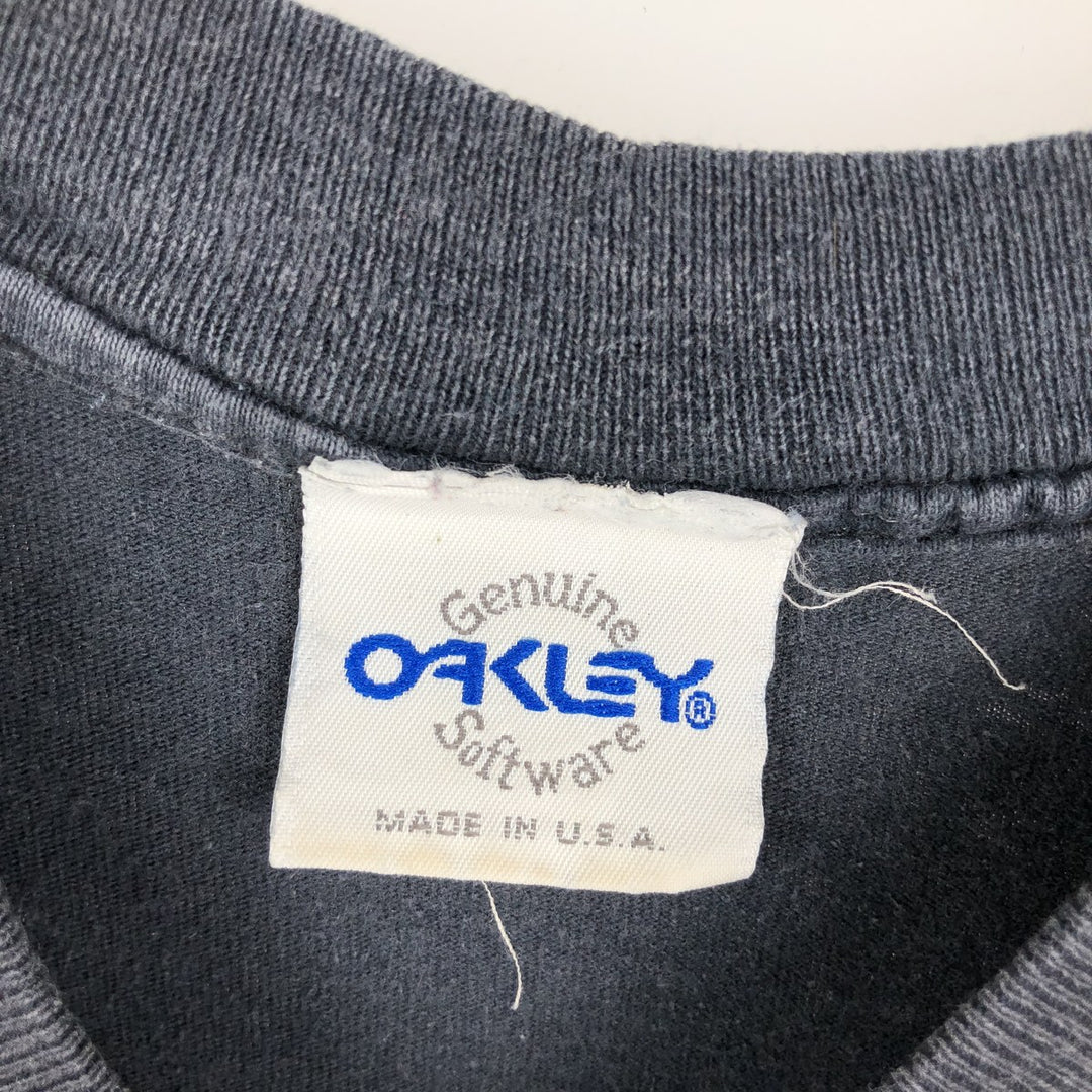 90'S Oakley logo print T-shirt, made in USA, men's size S equivalent, vintage. cotton black type Vintage Second Hand