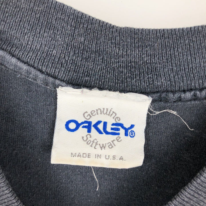 90'S Oakley logo print T-shirt, made in USA, men's size S equivalent, vintage. cotton black type Vintage Second Hand