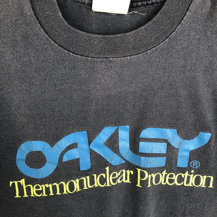 90'S Oakley logo print T-shirt, made in USA, men's size S equivalent, vintage. cotton black type Vintage Second Hand