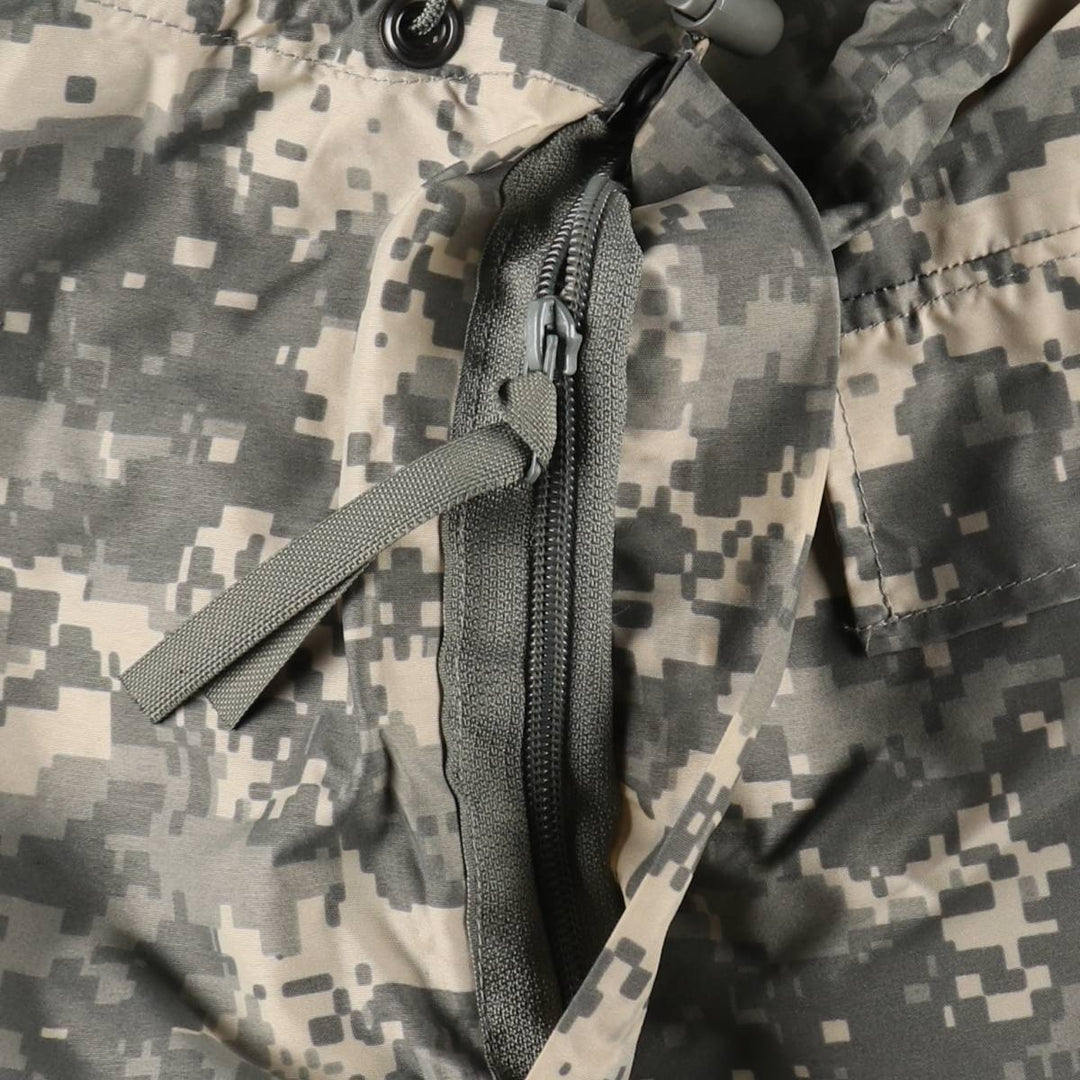2000'S US Military Issue Camouflage Pattern ACU Digital Camo Military Rain Pants, Made in USA, MEDIUM (Men's M equivalent) unclear gray type Vintage Second Hand