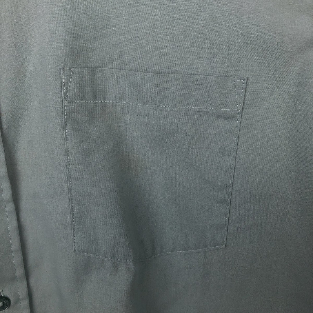 1990'S Van Heusen Classic Collection Long-Sleeve Poly-Cotton Shirt, Made in USA, Men's Size L (Equivalent), Vintage cotton Mint green Vintage Second Hand