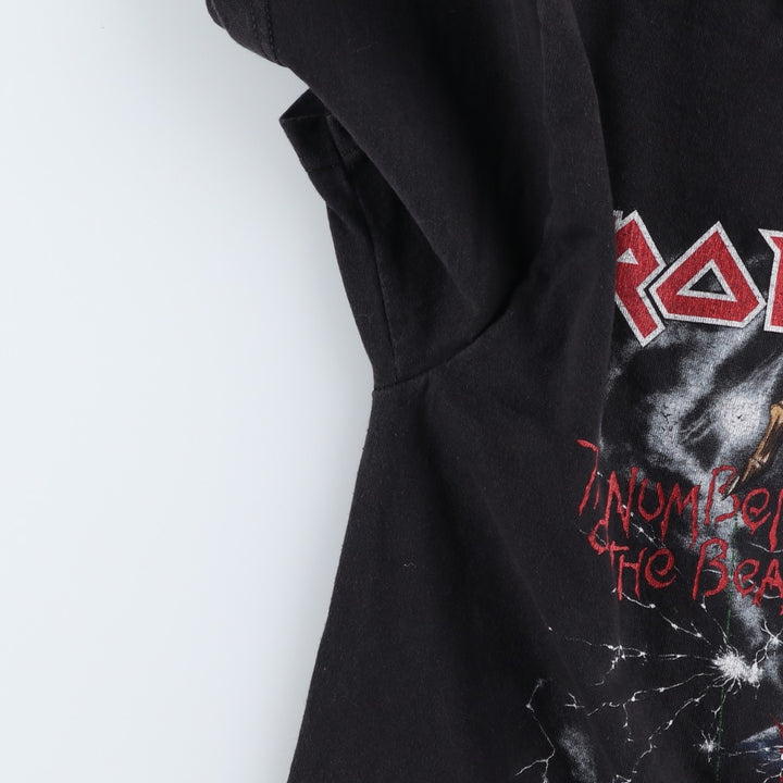 Fruit of the Loom Heavy Cotton Iron Maiden Band T-Shirt (Men's Size M) cotton black type Vintage Second Hand