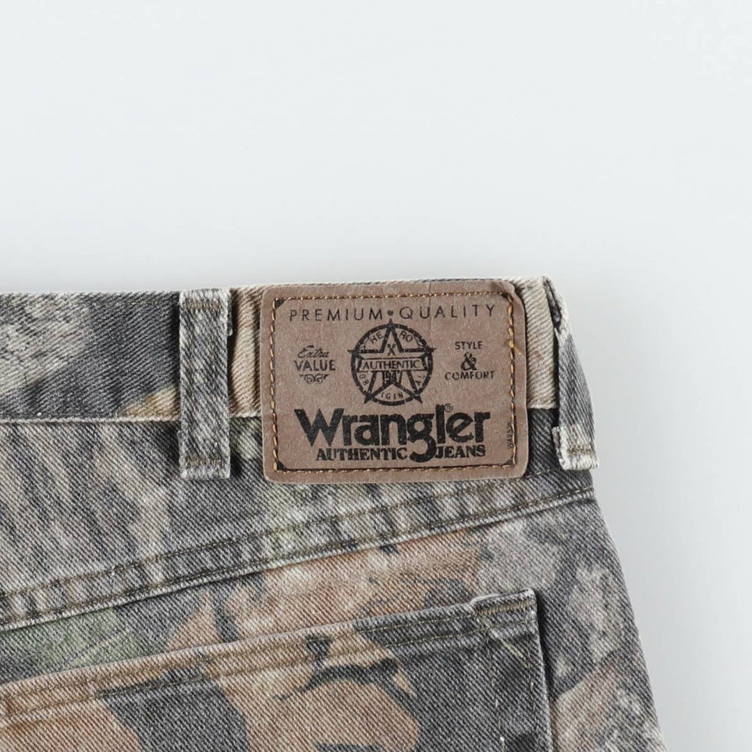 Wrangler Camouflage Pattern Realtree Camo Tapered Denim Pants, Men's Size W33 cotton Khaki type Vintage Second Hand