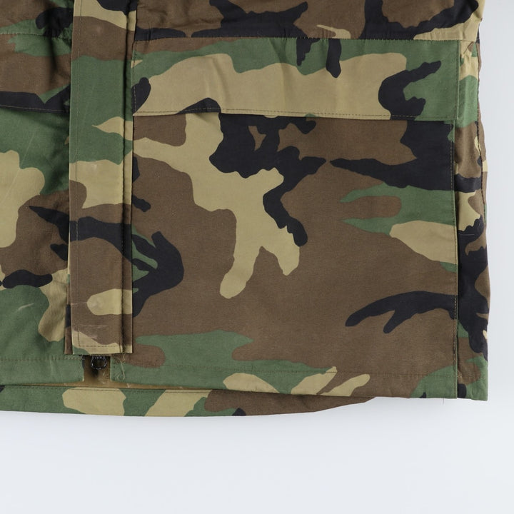 Civilian-made USCAVALRY camouflage pattern woodland camo military Gore-Tex parka, made in USA, men's size XL equivalent. Nylon Khaki type Vintage Second Hand