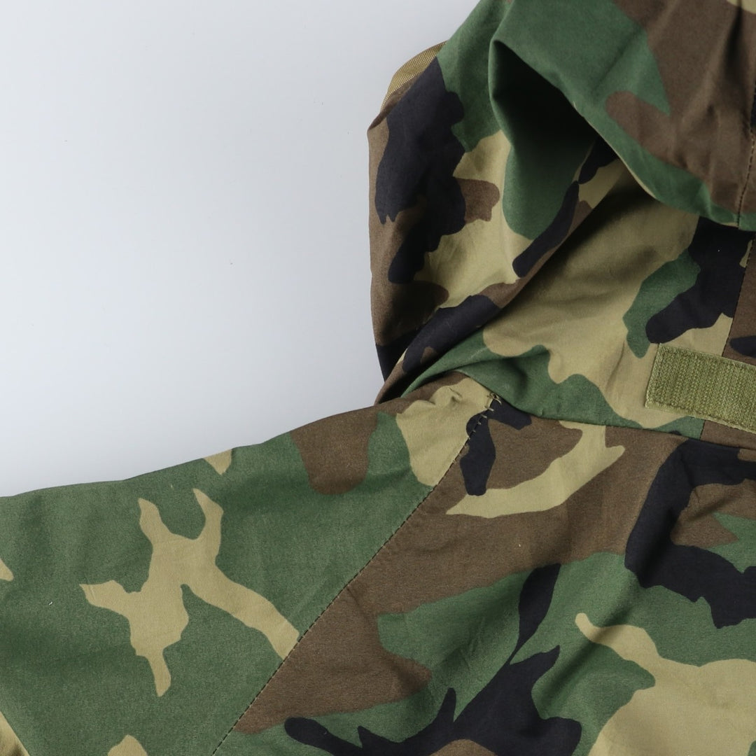 Civilian-made USCAVALRY camouflage pattern woodland camo military Gore-Tex parka, made in USA, men's size XL equivalent. Nylon Khaki type Vintage Second Hand