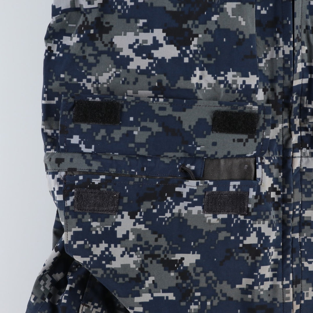 Genuine US Navy camouflage pattern NWU digital camo military Gore-Tex parka, made in USA, MEDIUM-LONG (equivalent to men's M). Nylon navy blue type Vintage Second Hand