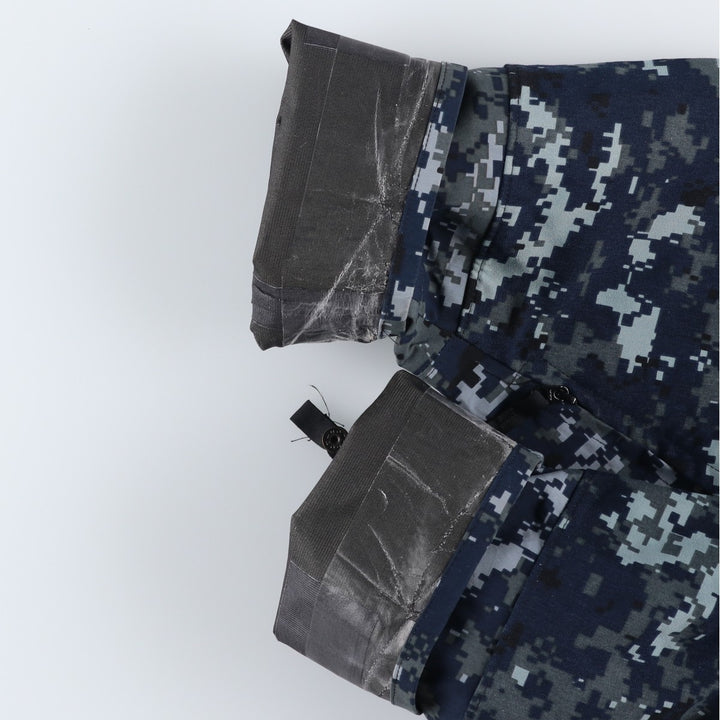 2000'S US Military Issue USNAVY Camouflage Pattern NWU Digital Camo Military Gore-Tex Parka Made in USA MEDIUM-REGULAR (Men's M equivalent) Nylon navy blue type Vintage Second Hand