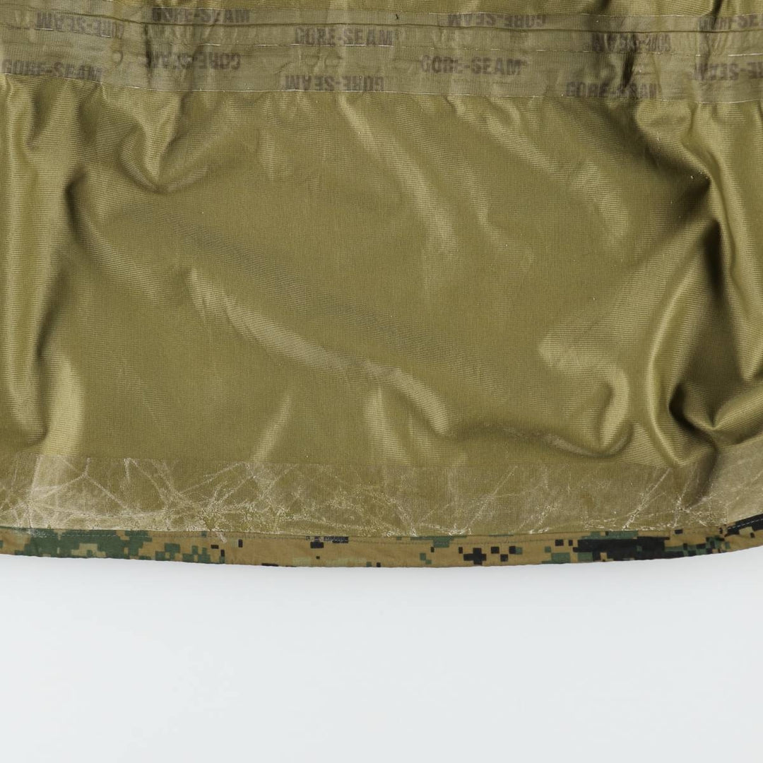 Genuine US military camouflage pattern military Gore-Tex parka, medium-short size (equivalent to men's M). Nylon Khaki type Vintage Second Hand