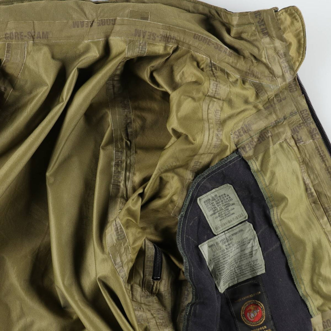 Genuine US military camouflage pattern military Gore-Tex parka, medium-short size (equivalent to men's M). Nylon Khaki type Vintage Second Hand