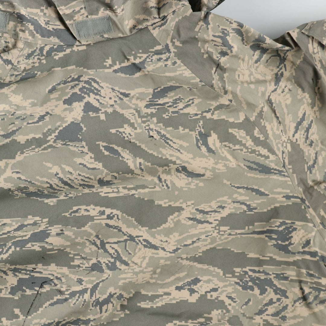 Authentic 2000'S US military camouflage pattern ABU Digital Tiger Camo military Gore-Tex parka, made in the USA, large regular size, equivalent to men's L. Nylon gray type Vintage Second Hand