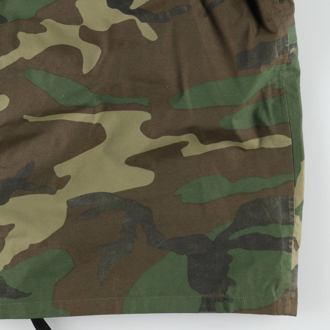 Authentic 1990'S US Military Camouflage Pattern Woodland Camo ECWCS 1st Gen Late Model Military Gore-Tex Parka, Made in USA, Medium-Regular Nylon Khaki type Vintage Second Hand