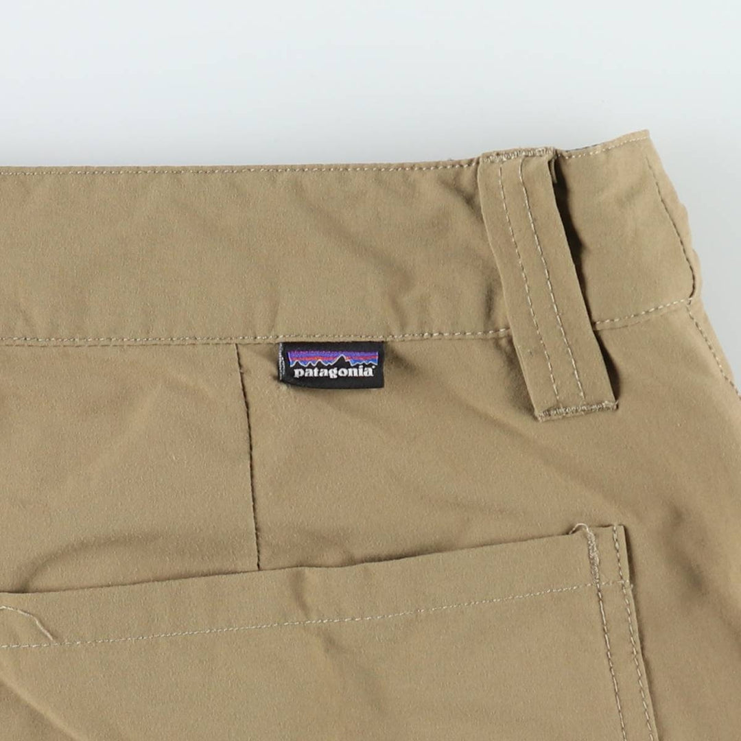 Patagonia Men's Quantary Shorts 57826SP18 Nylon Shorts (Men's W30 equivalent) Nylon Khaki type beige Vintage Second Hand