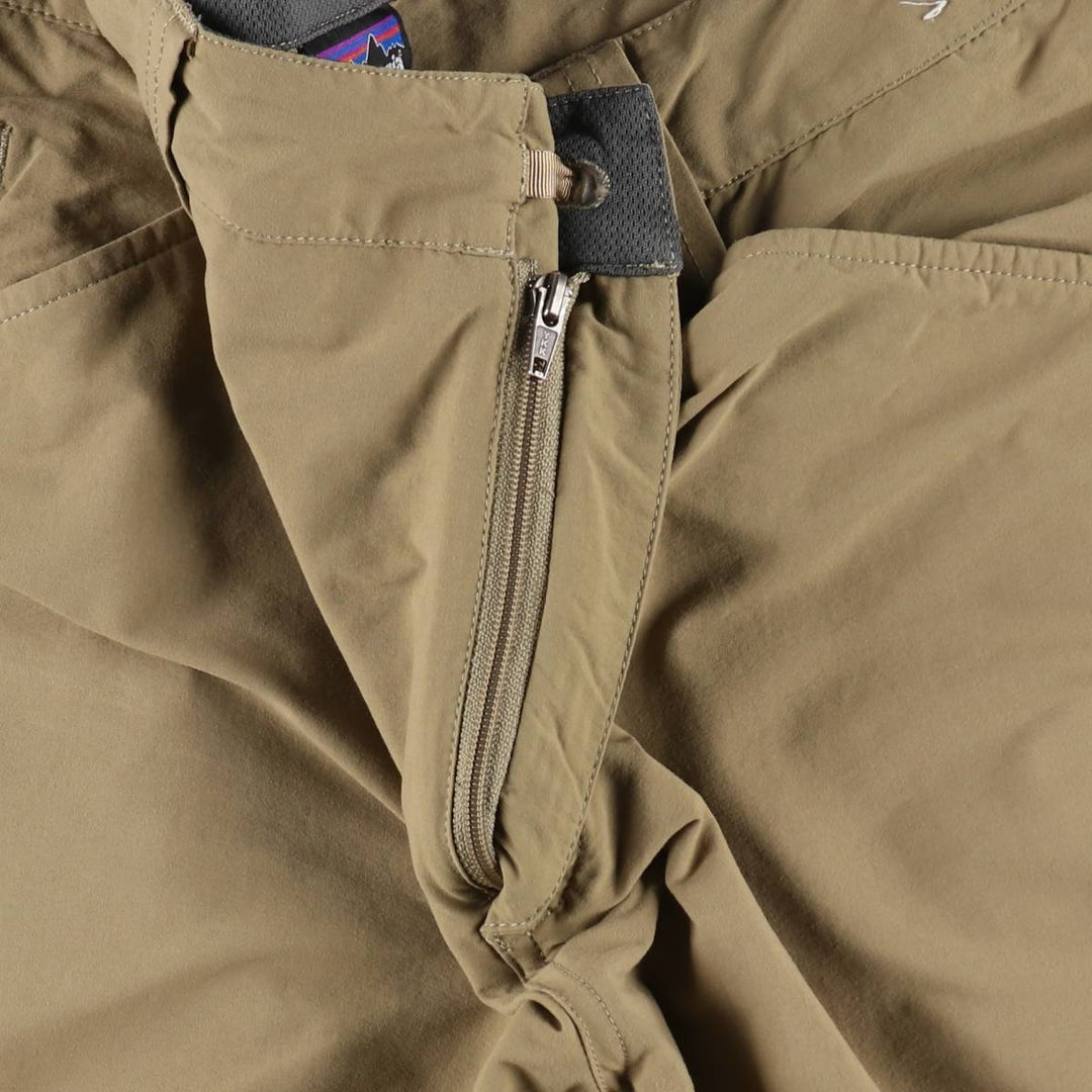 Patagonia Men's Quantary Shorts 57826SP18 Nylon Shorts (Men's W30 equivalent) Nylon Khaki type beige Vintage Second Hand
