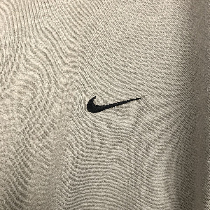 Nike One-Point Logo T-Shirt, Made in USA, Men's Size M cotton Khaki type Vintage Second Hand