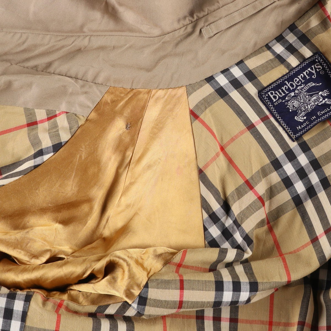 Burberry's trench coat, made in England, size L cotton Beige type Vintage Second Hand