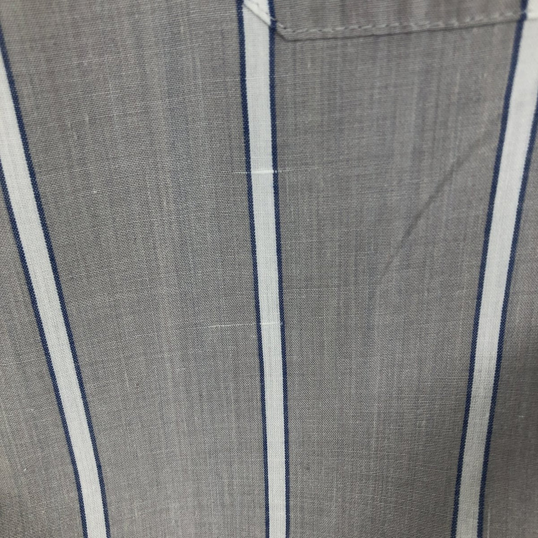 ~90'S Levi's SILVER LABEL Short-Sleeve Button-Down Striped Shirt, Men's Size L (Equivalent), Vintage polyester gray type Vintage Second Hand