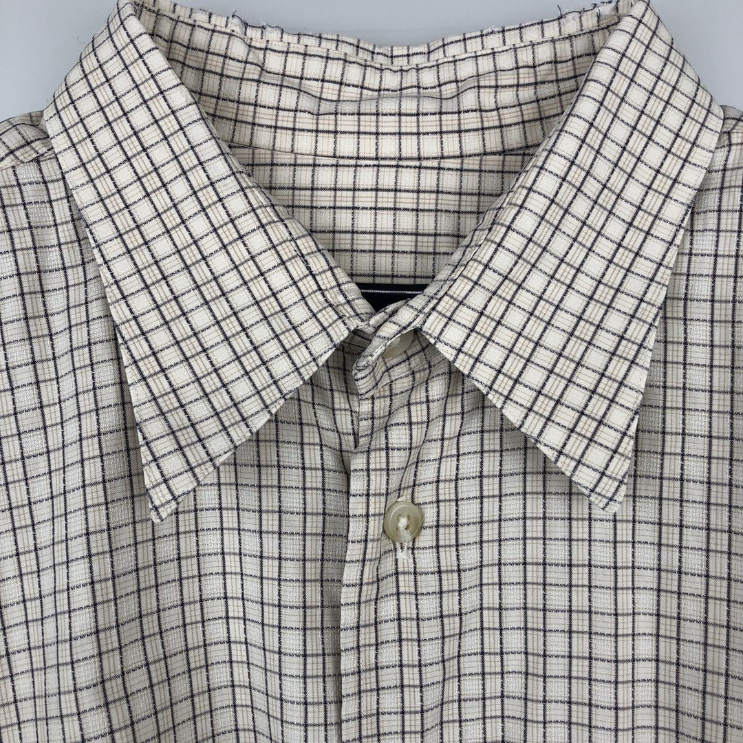 Burberry's short-sleeved cotton check shirt, made in the USA, men's size L equivalent. cotton Beige type Vintage Second Hand