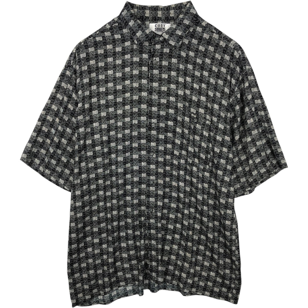 CITY STREETS all-over print short-sleeved rayon shirt, boxy fit, men's size XL. Rayon black type Vintage Second Hand