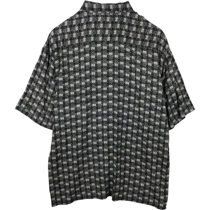 CITY STREETS all-over print short-sleeved rayon shirt, boxy fit, men's size XL. Rayon black type Vintage Second Hand