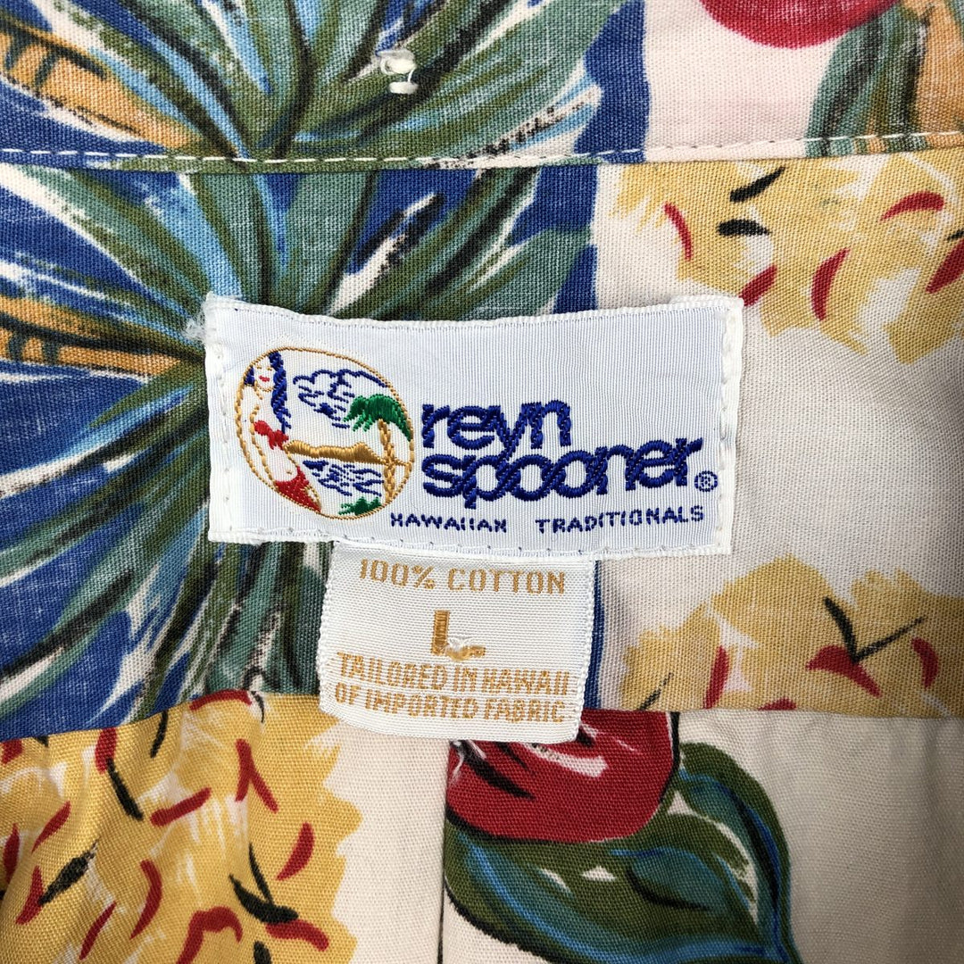Reyn Spooner swimwear tag, bikini tag, hibiscus pattern, Hawaiian aloha shirt, boxy shirt, made in Hawaii, men's size L. cotton red type Vintage Second Hand