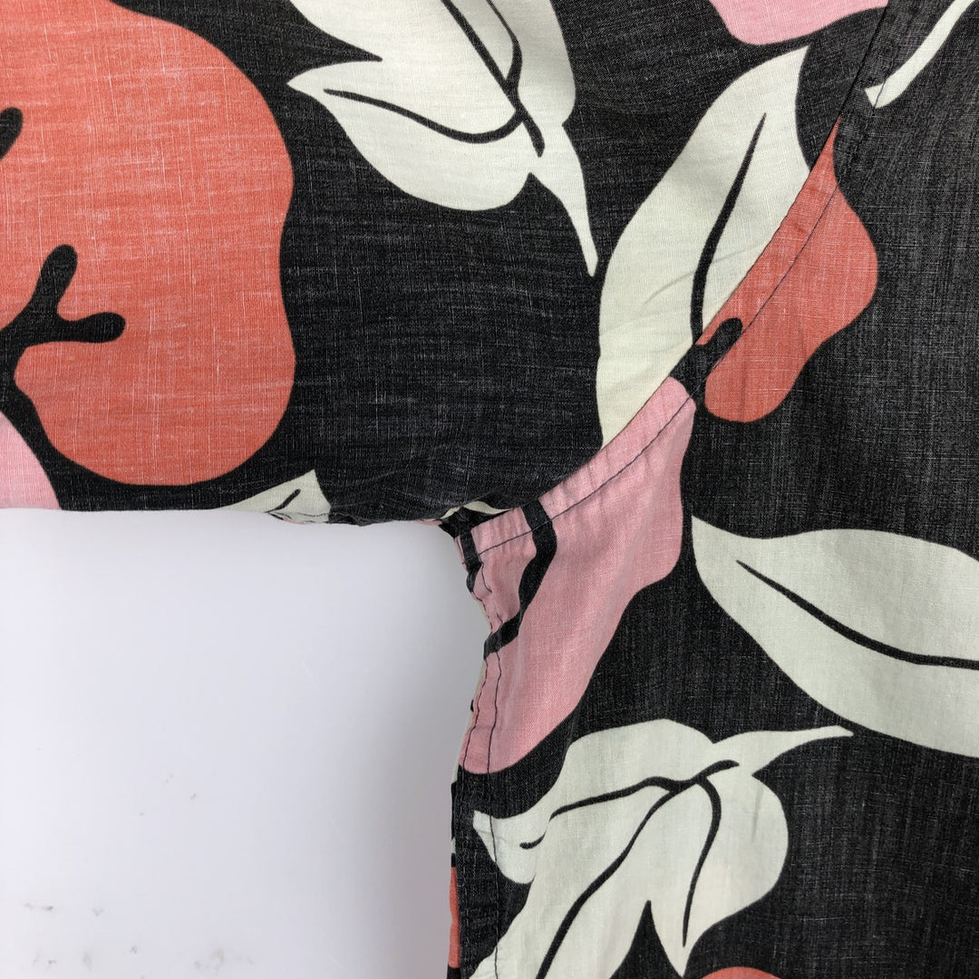 90'S Reyn Spooner swimwear tag, bikini tag, floral print, all-over print, button-down, Hawaiian Aloha shirt, boxy shirt, made in Hawaii. cotton black type Vintage Second Hand
