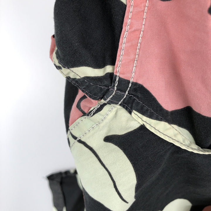 90'S Reyn Spooner swimwear tag, bikini tag, floral print, all-over print, button-down, Hawaiian Aloha shirt, boxy shirt, made in Hawaii. cotton black type Vintage Second Hand
