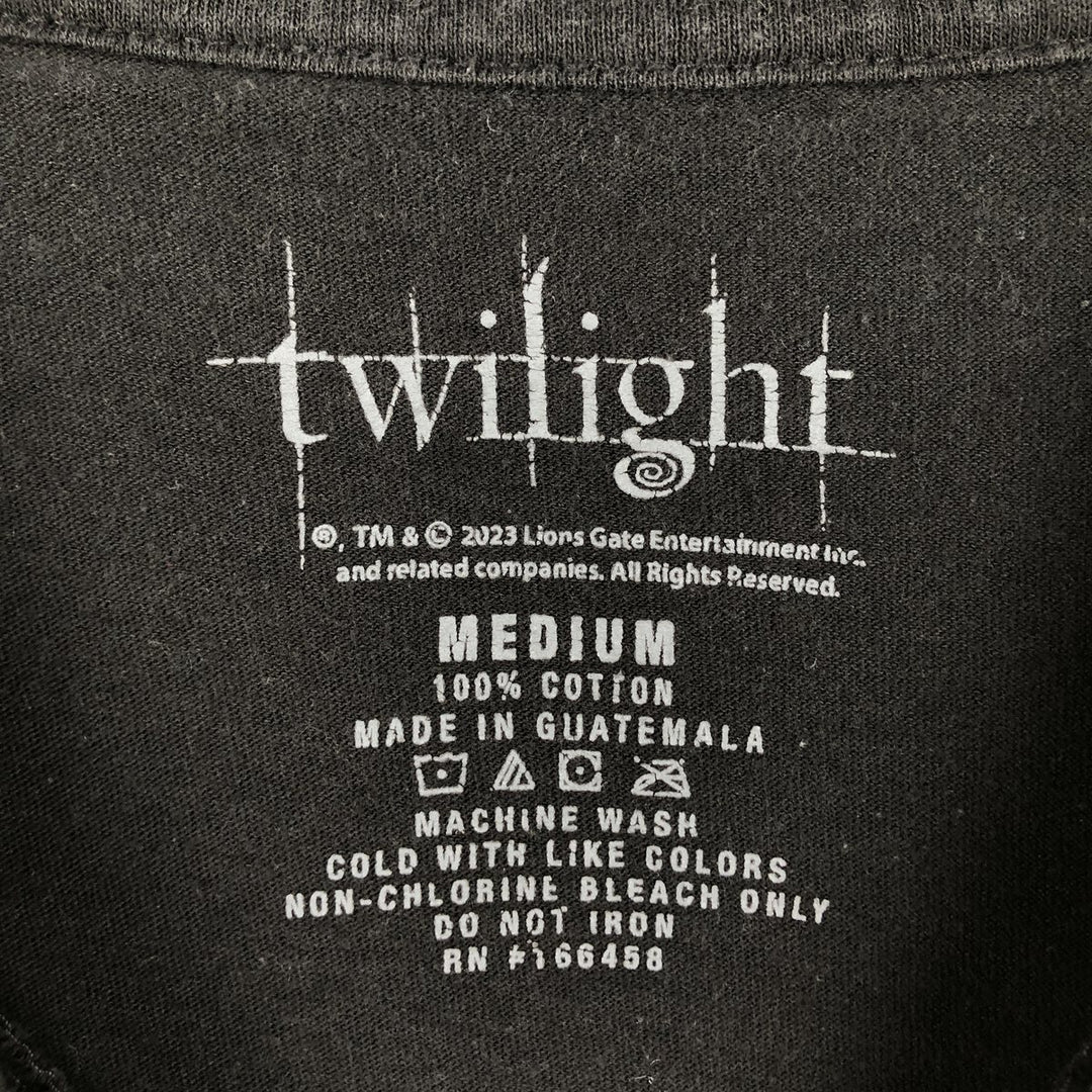 The Twilight Saga Movie T-Shirt (Men's Size M) cotton black type Vintage Second Hand