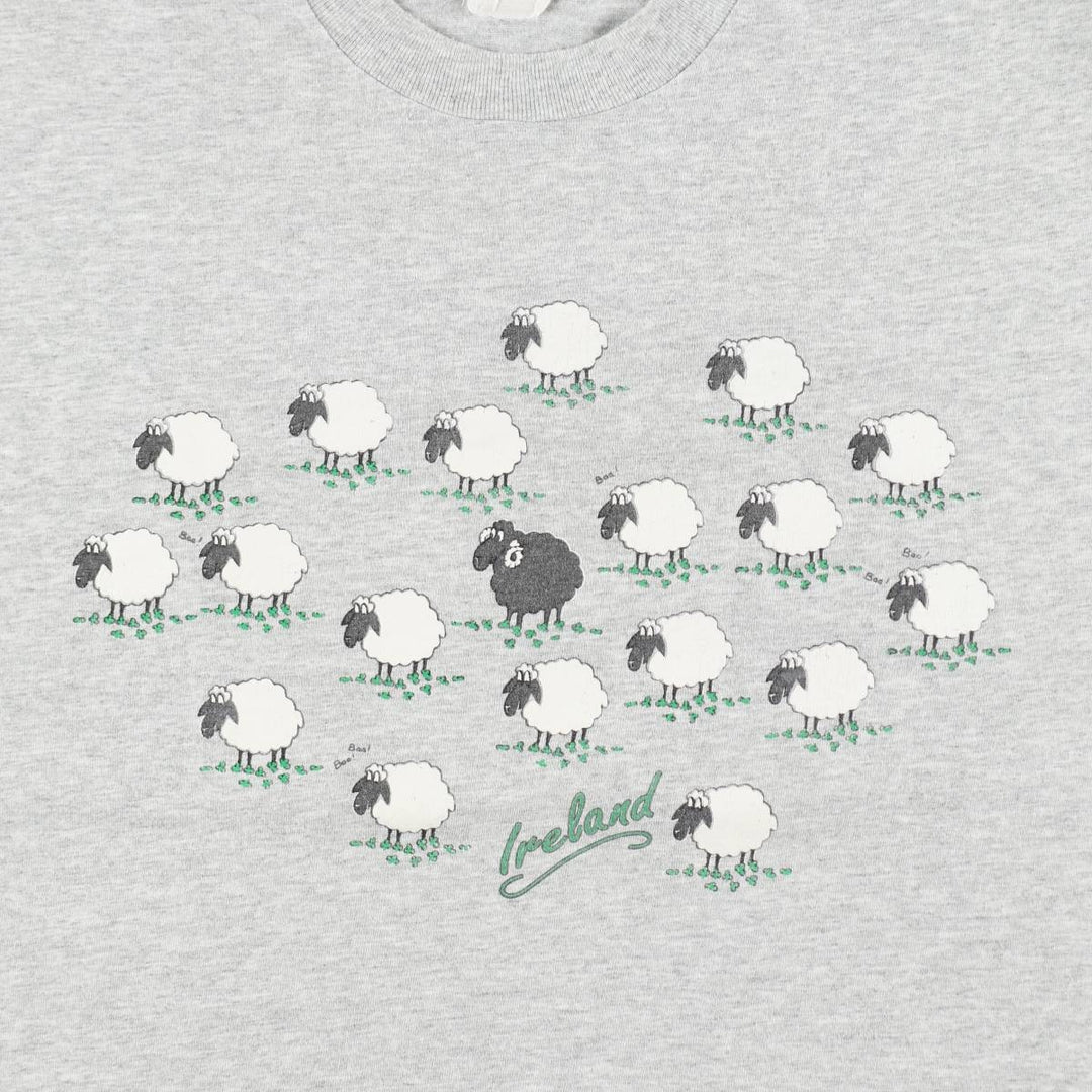 Sheep Pattern Print T-Shirt, Men's Size M (Equivalent), Vintage unclear gray type Vintage Second Hand