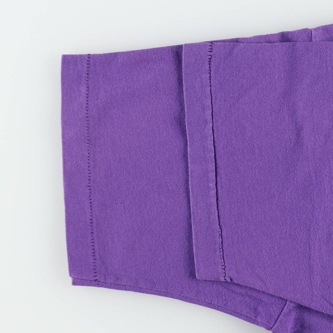 Fruit of the Loom dog print T-shirt, made in Canada, men's size L equivalent. cotton purple type Vintage Second Hand